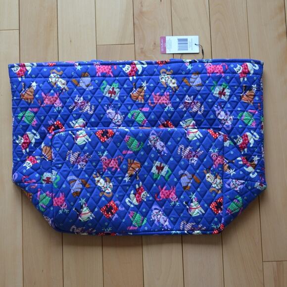 NWT Vera Bradley Cats Holiday Christmas Tote Bag - Picture 4 of 4